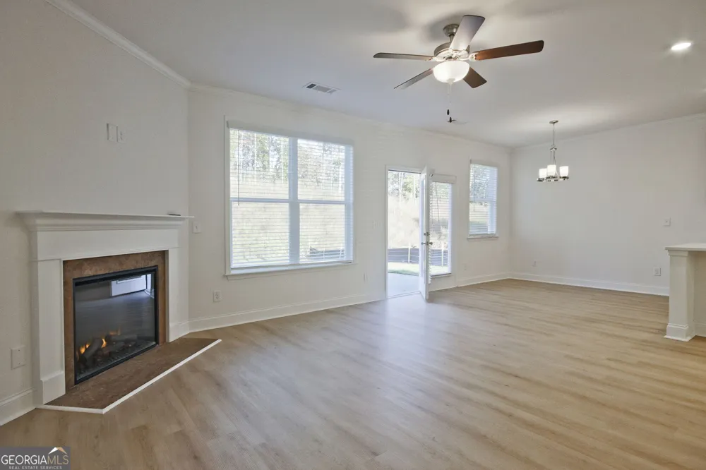 5592 Keswick DR Flowery Branch, GA 30542