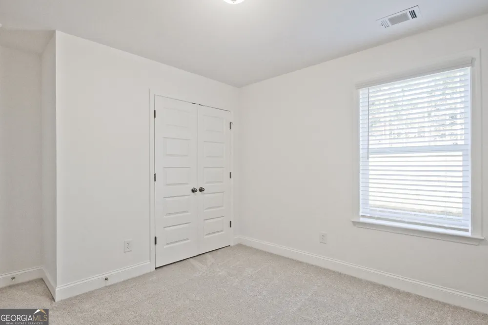 5592 Keswick DR Flowery Branch, GA 30542