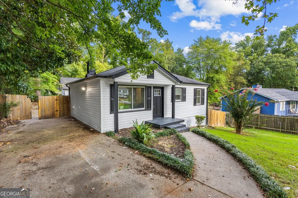 6275 Bennett Ln SW Mableton, GA 30126