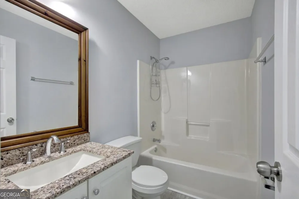 60 Line Creek LN Sharpsburg, GA 30277