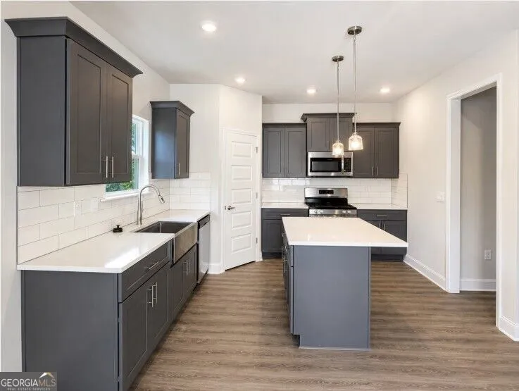 660 Bald Ridge CIR Demorest, GA 30535