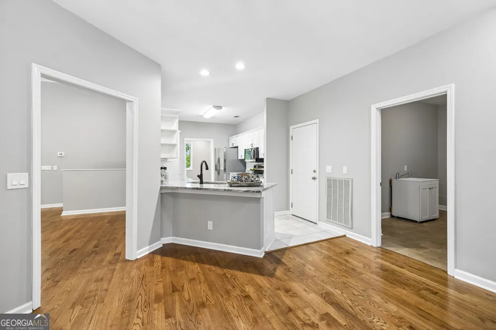 502 Shire CT Dalton, GA 30720