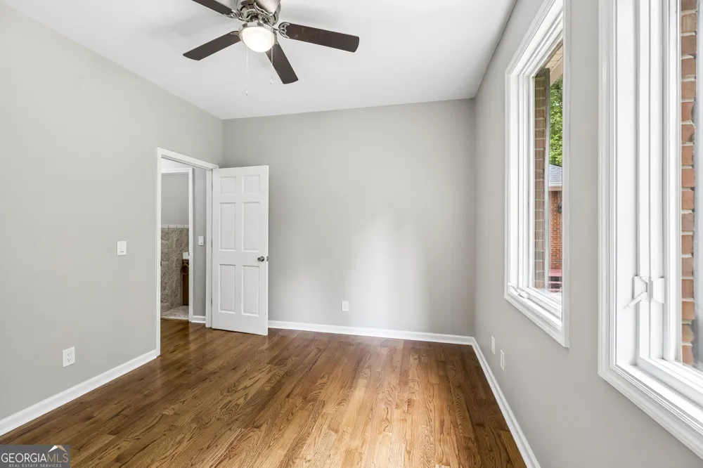 502 Shire CT Dalton, GA 30720