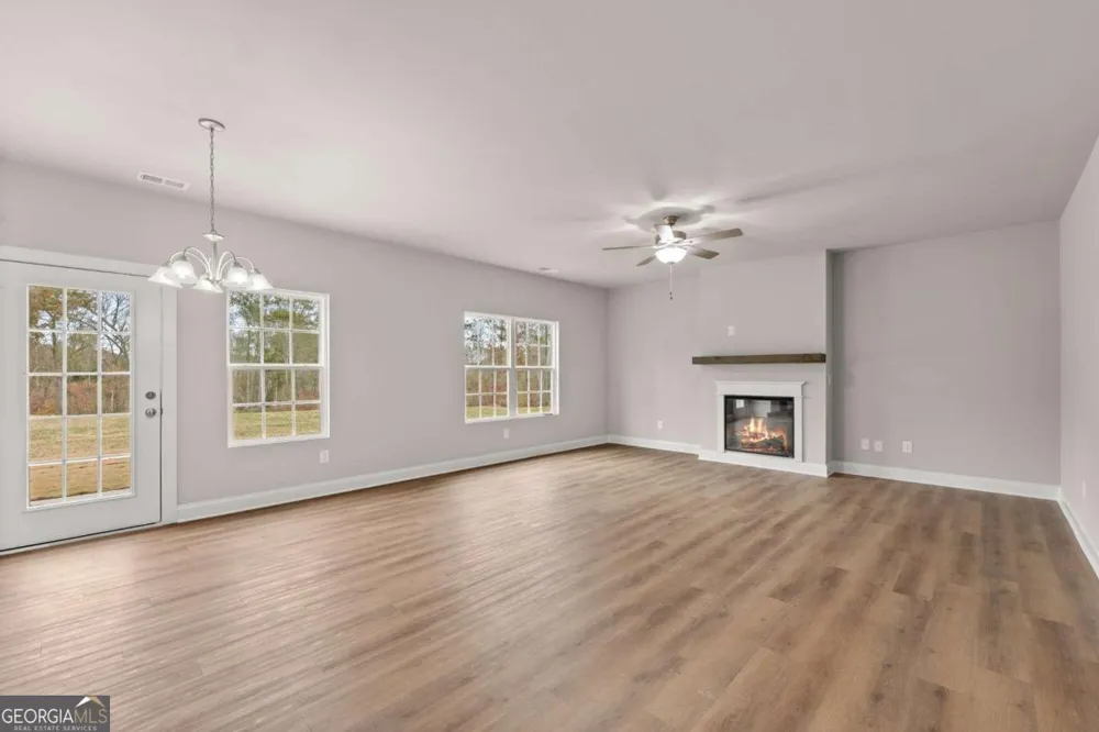 32 JOSEPH LN Hartwell, GA 30643