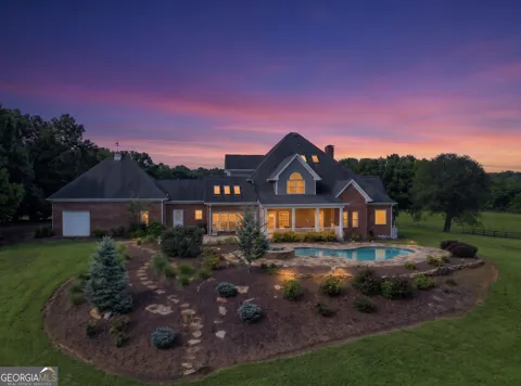 329 Willow Lakes LN