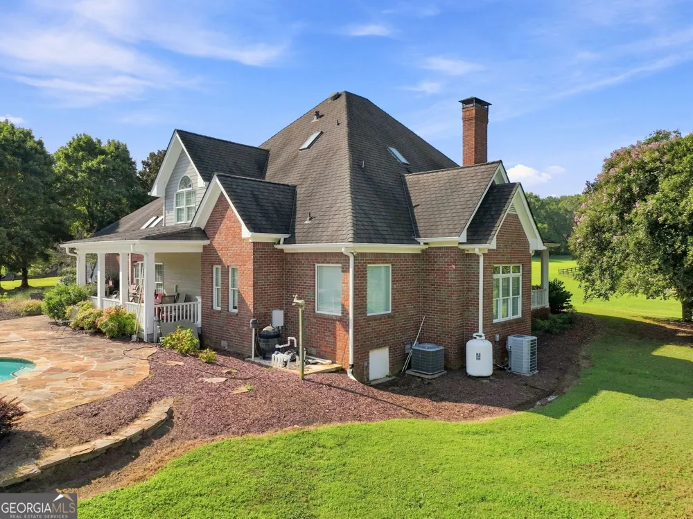 329 Willow Lakes LN Jefferson, GA 30549