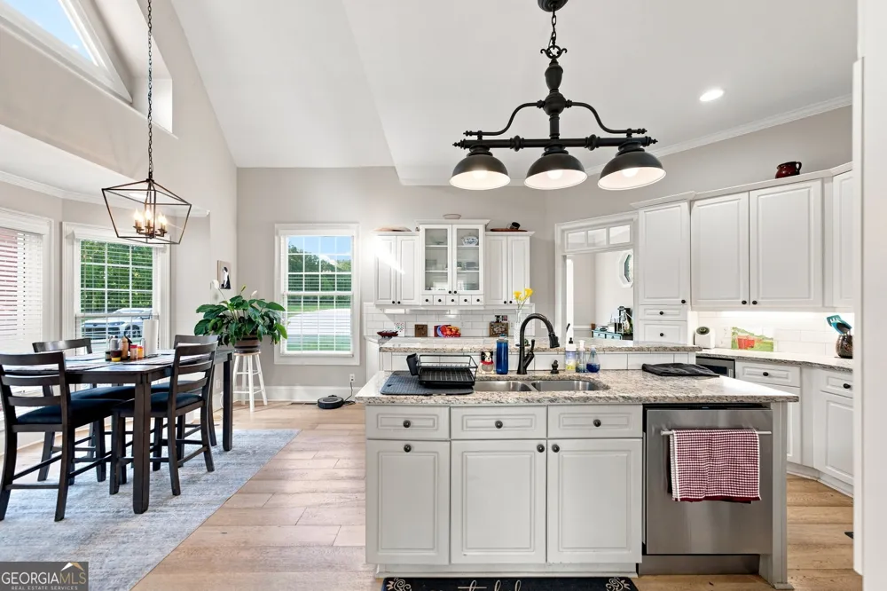 329 Willow Lakes LN Jefferson, GA 30549