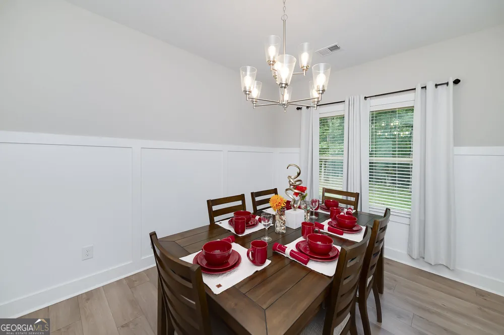 132 Whitworth DR Locust Grove, GA 30248