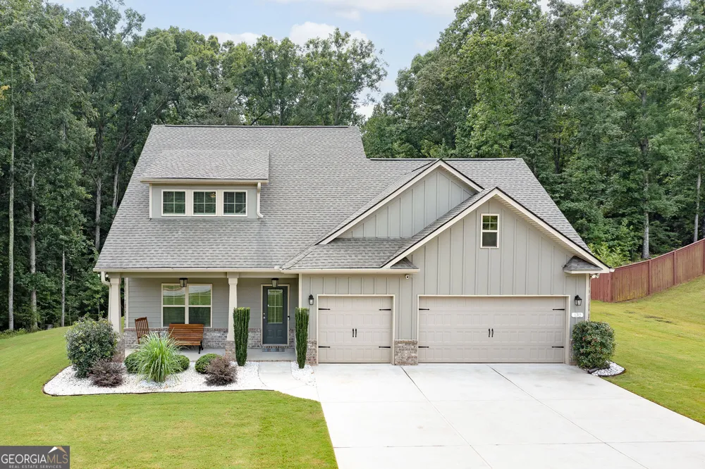 132 Whitworth DR Locust Grove, GA 30248