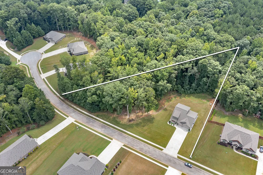 132 Whitworth DR Locust Grove, GA 30248