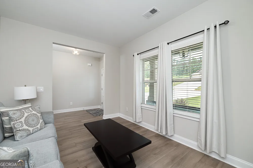 132 Whitworth DR Locust Grove, GA 30248