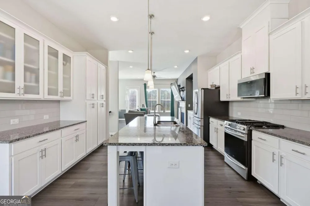 3317 Park Pointe CIR Scottdale, GA 30079