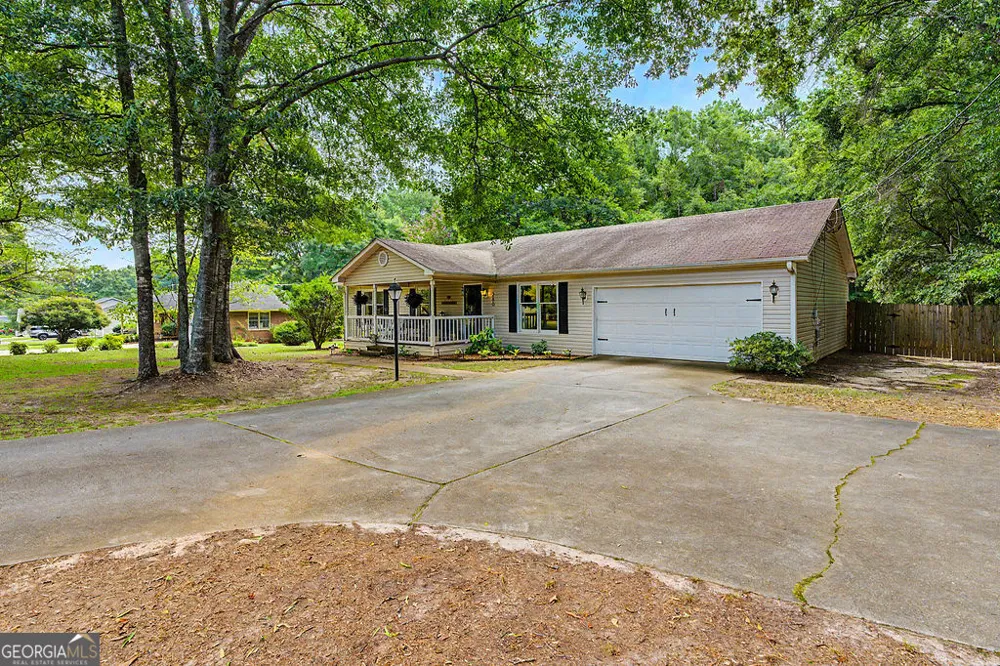 280 Manley RD Griffin, GA 30223