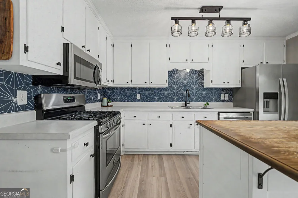 280 Manley RD Griffin, GA 30223