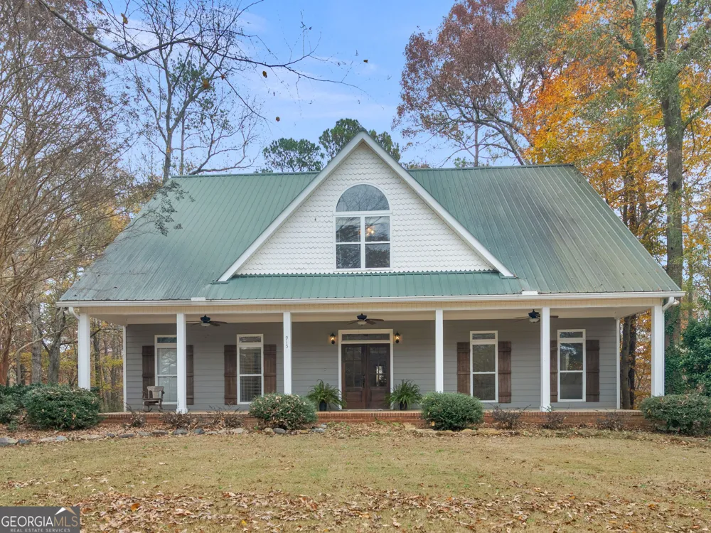 915 Rocky Creek RD Hampton, GA 30228