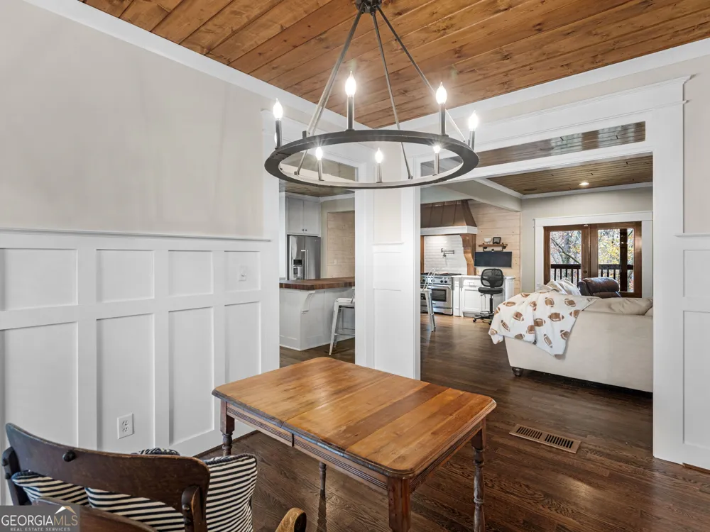 915 Rocky Creek RD Hampton, GA 30228