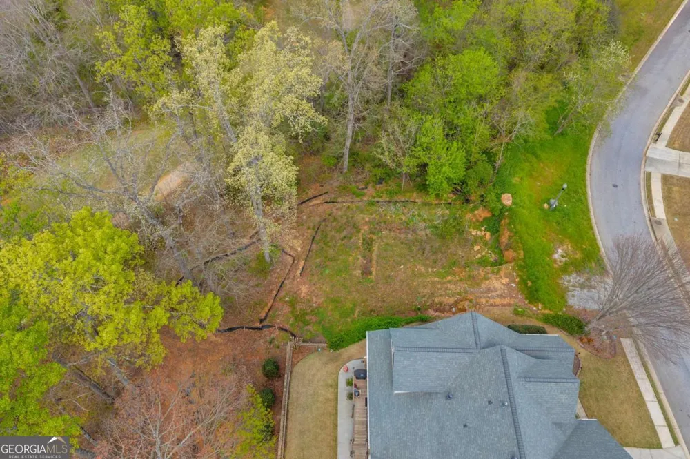 9125 Golfview LN Covington, GA 30014