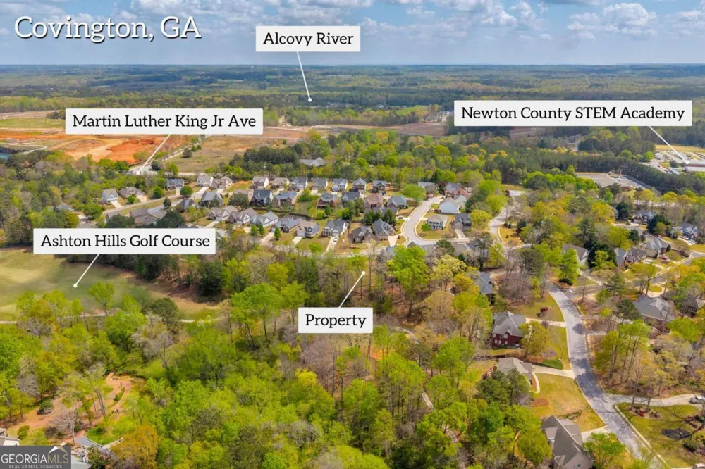 9125 Golfview LN Covington, GA 30014