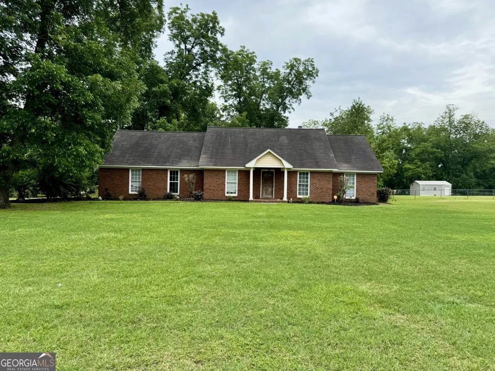 104 Winchester DR Leesburg, GA 31763