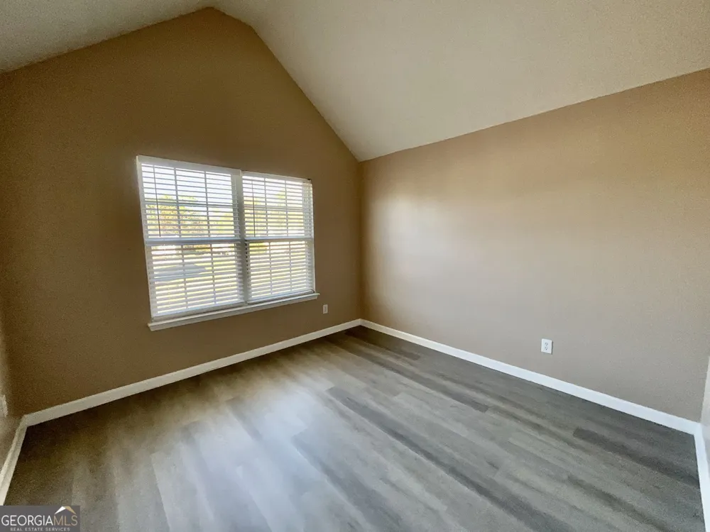 2043 Newton Estates DR Ellenwood, GA 30294