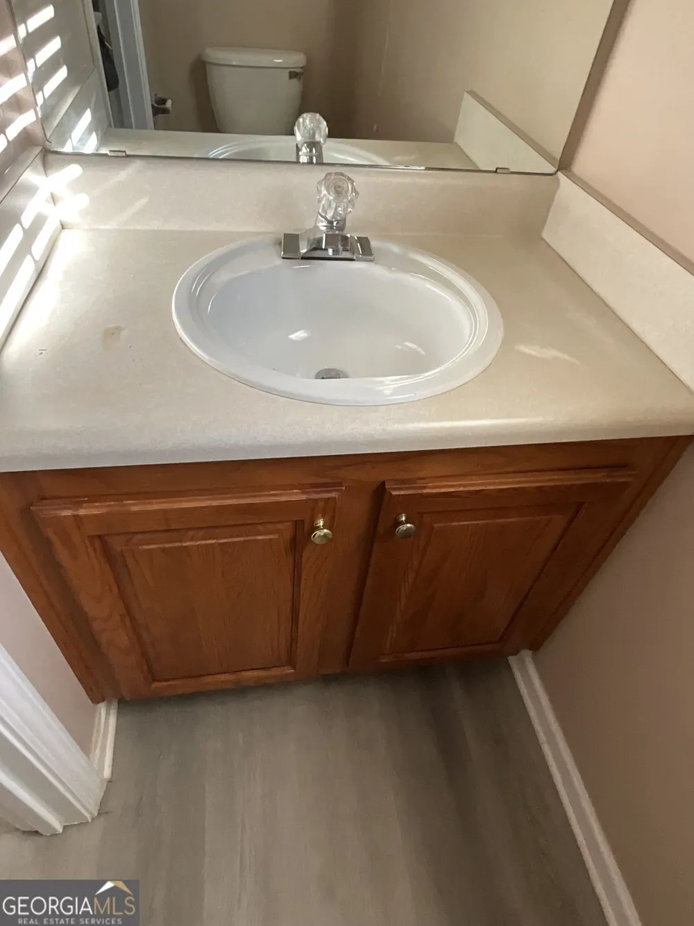 2043 Newton Estates DR Ellenwood, GA 30294