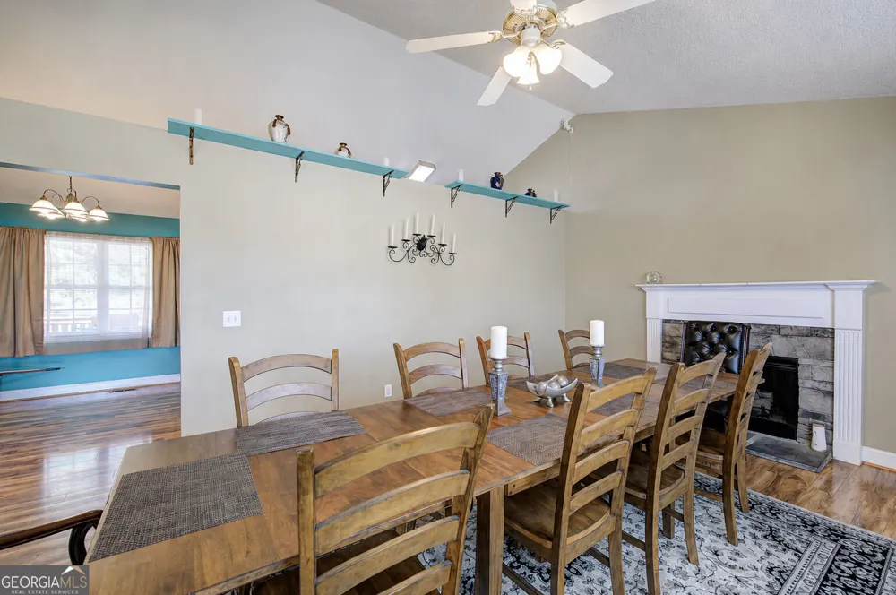 28 Hedgerow CT SE Cartersville, GA 30120
