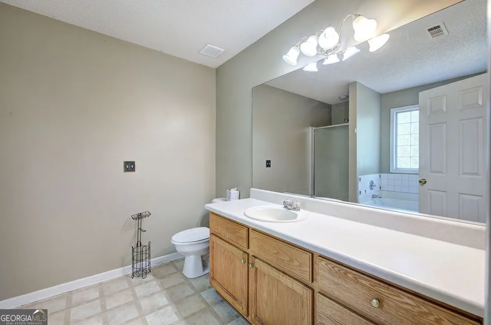 28 Hedgerow CT SE Cartersville, GA 30120