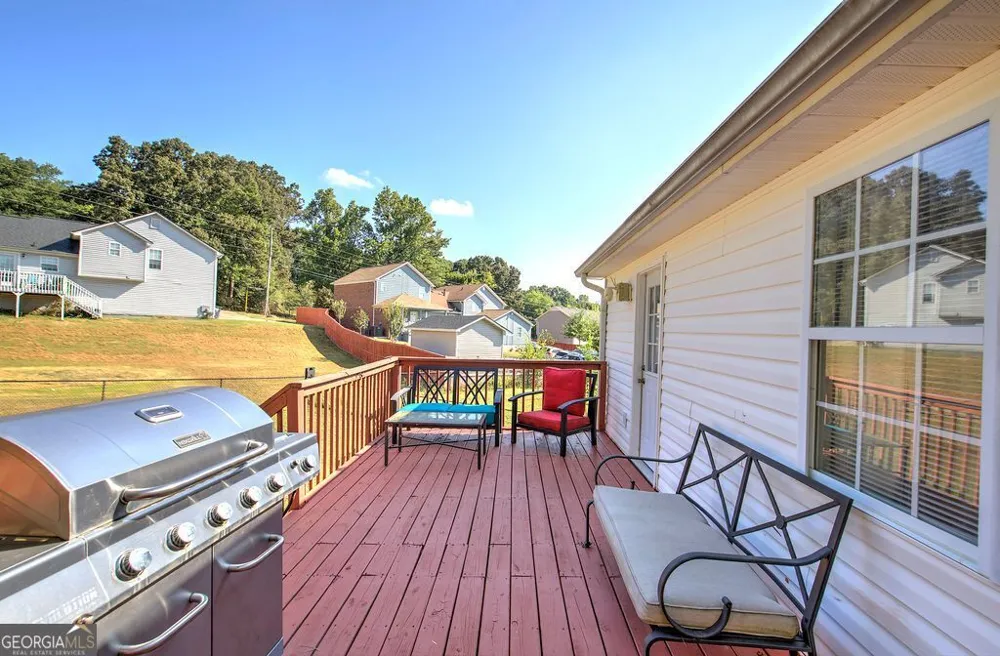 28 Hedgerow CT SE Cartersville, GA 30120