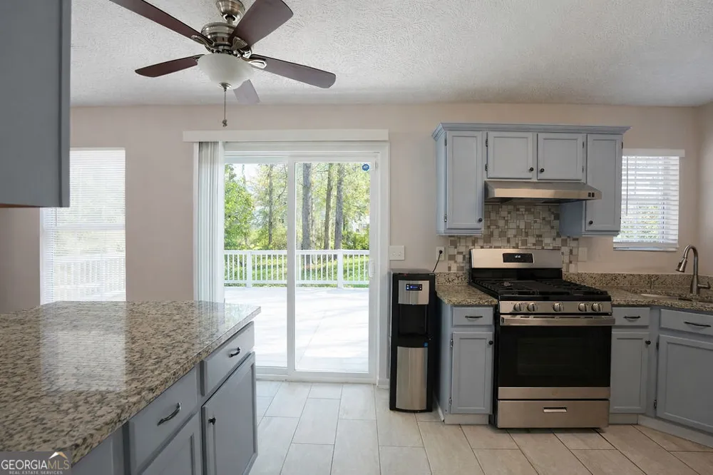 2284 Cypress Point WAY Lithonia, GA 30058