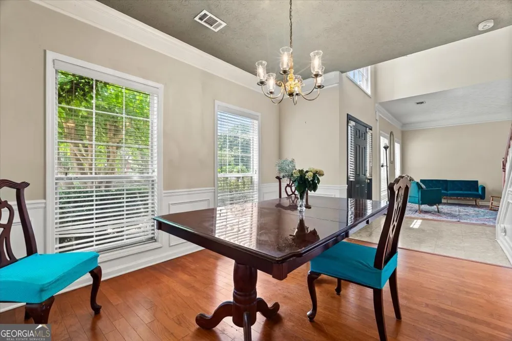 5560 Taylor RD Alpharetta, GA 30022