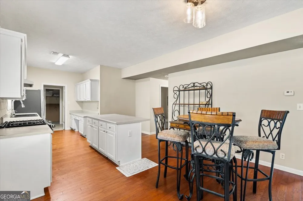5560 Taylor RD Alpharetta, GA 30022