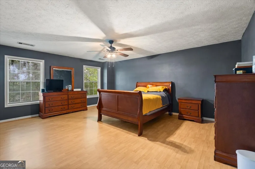 5560 Taylor RD Alpharetta, GA 30022
