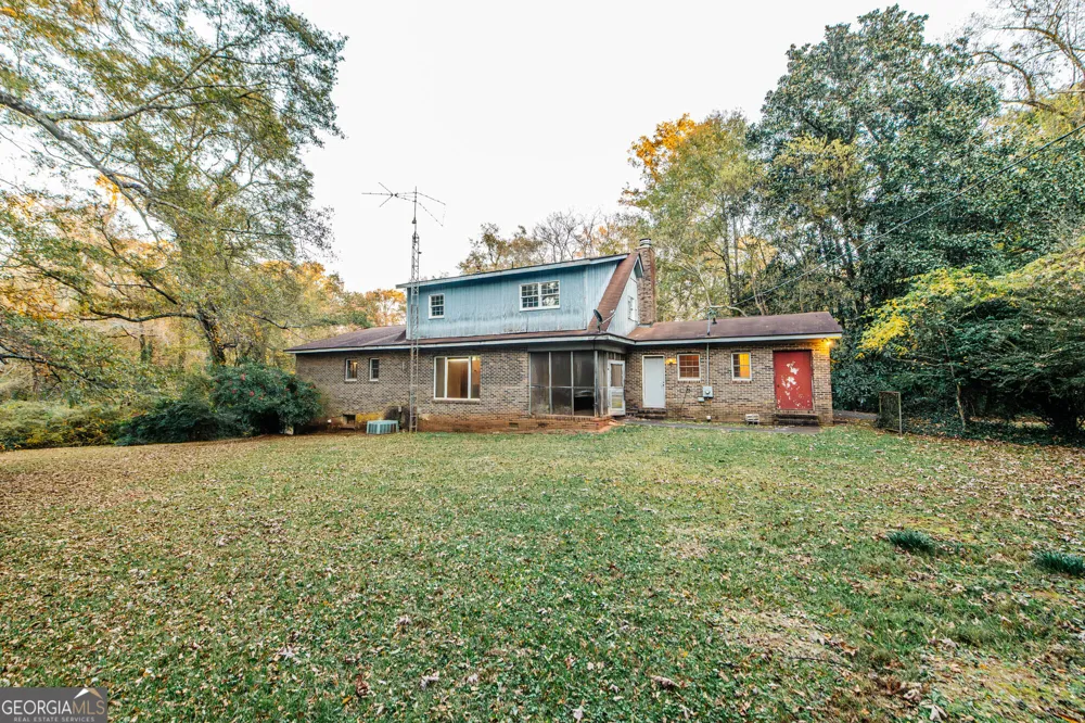 6368 Old Forsyth RD Macon, GA 31210