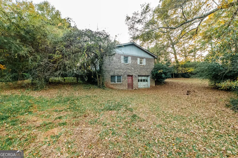 6368 Old Forsyth RD Macon, GA 31210