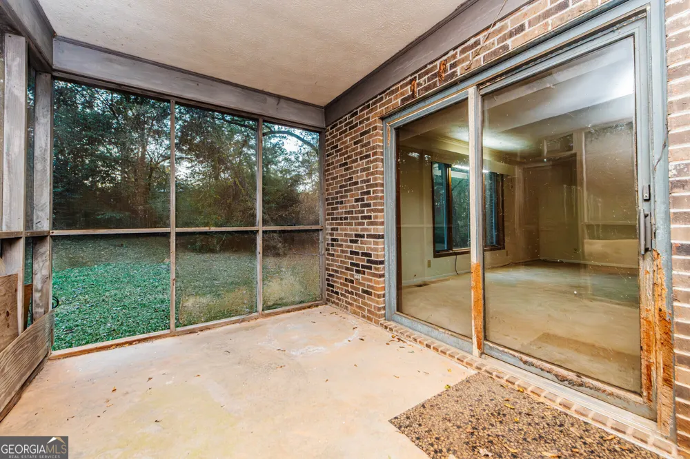 6368 Old Forsyth RD Macon, GA 31210