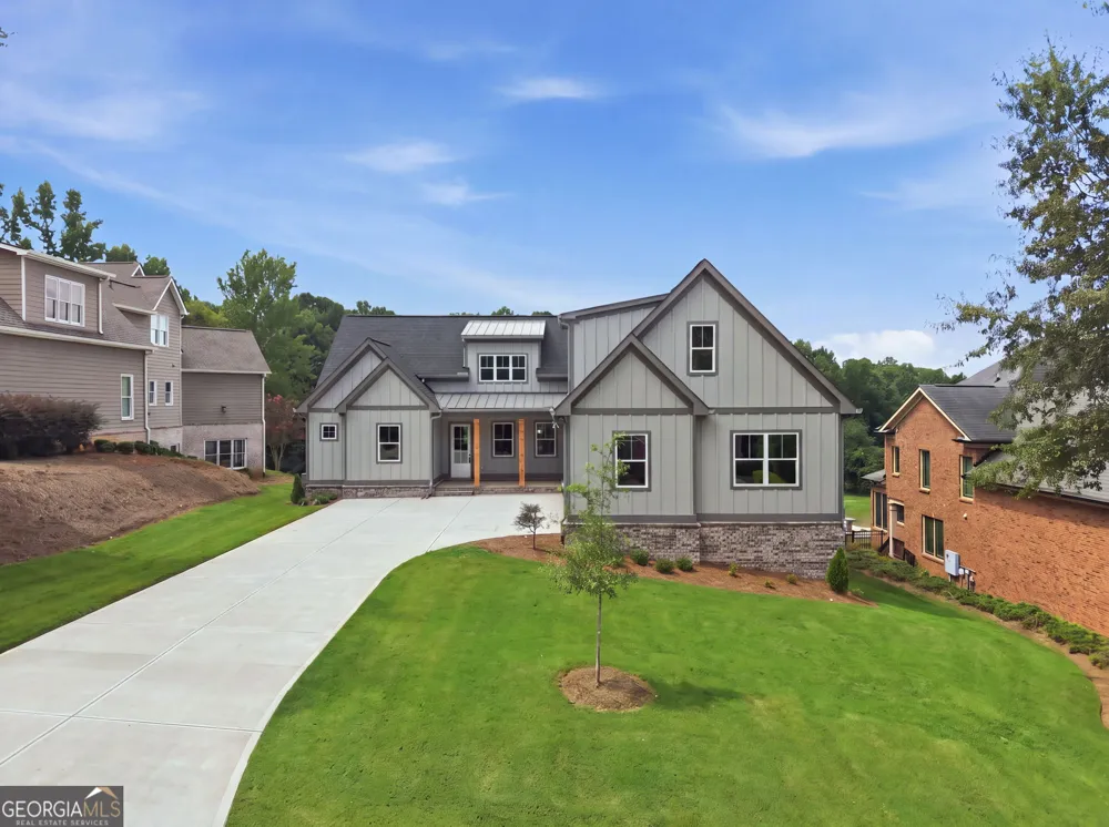 1973 Duncans Mill LN Jefferson, GA 30549