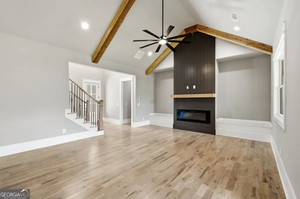 1973 Duncans Mill LN Jefferson, GA 30549