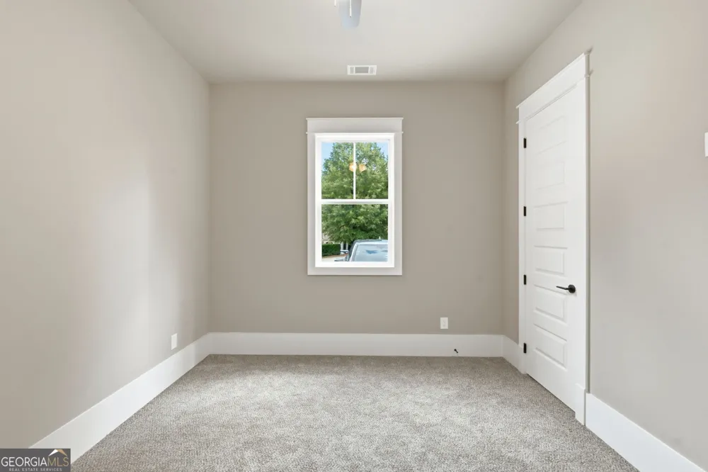 1973 Duncans Mill LN Jefferson, GA 30549