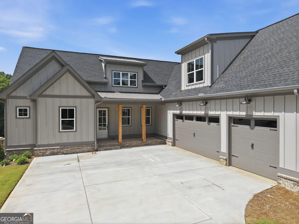 1973 Duncans Mill LN Jefferson, GA 30549