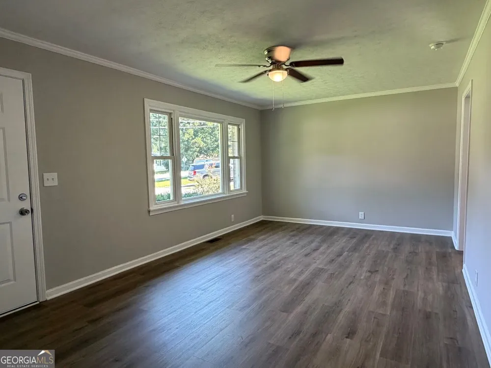1289 Stewart ST Carrollton, GA 30117