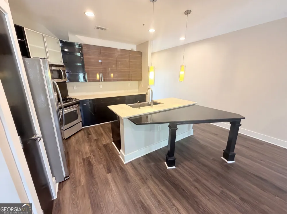 2030 Main ST NW Atlanta, GA 30318