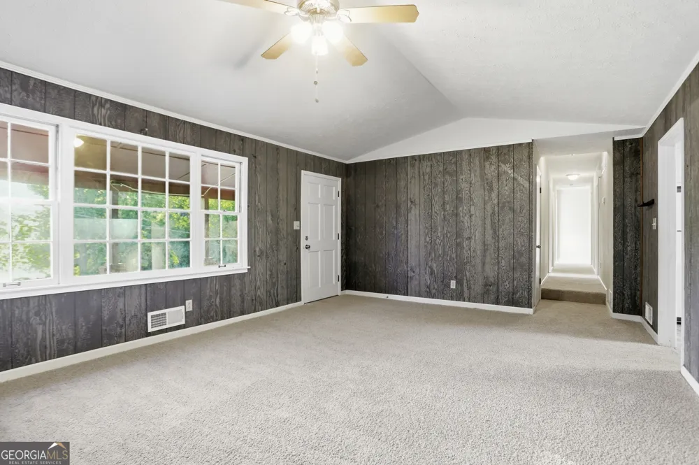 6742 Kellogg DR Acworth, GA 30102
