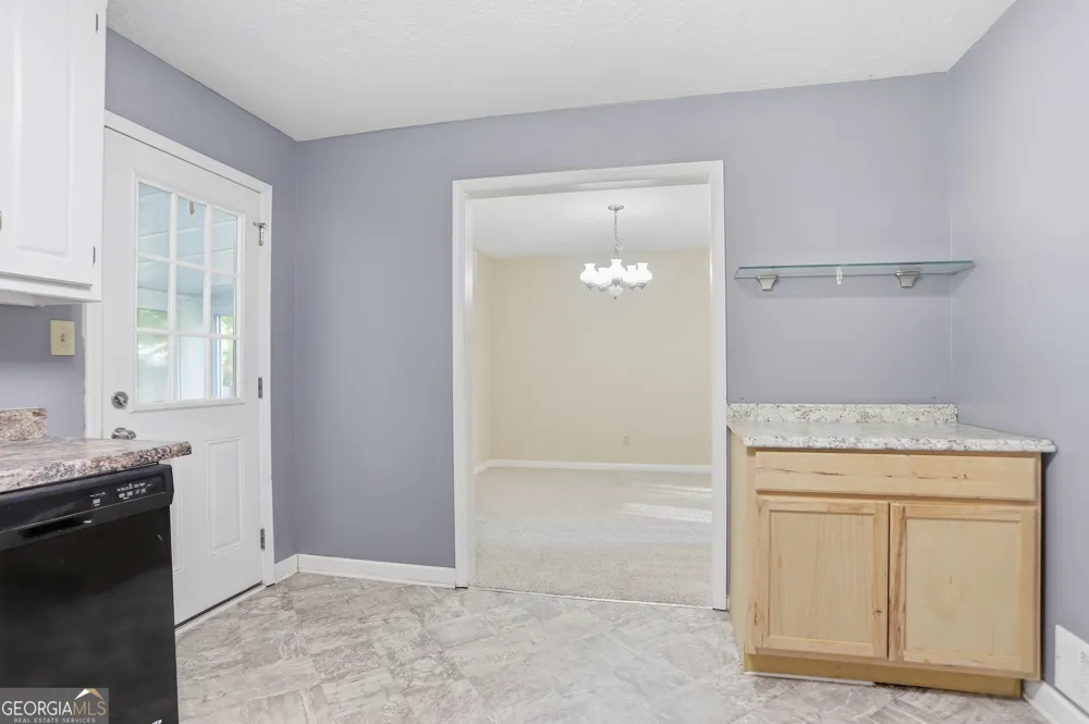 6742 Kellogg DR Acworth, GA 30102