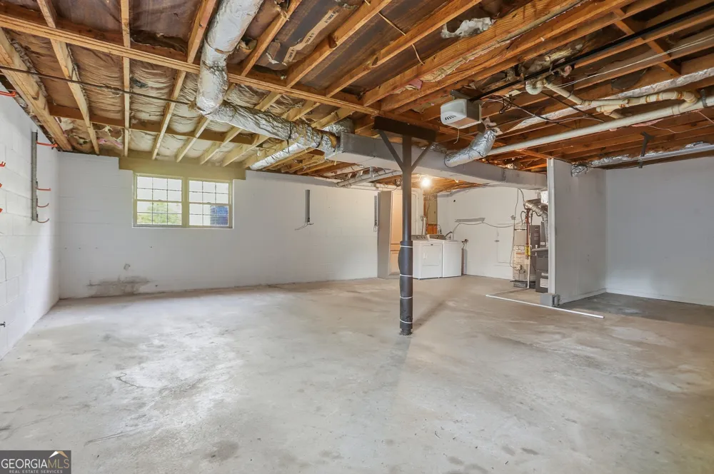 6742 Kellogg DR Acworth, GA 30102