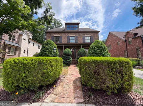 3250 Camellia LN