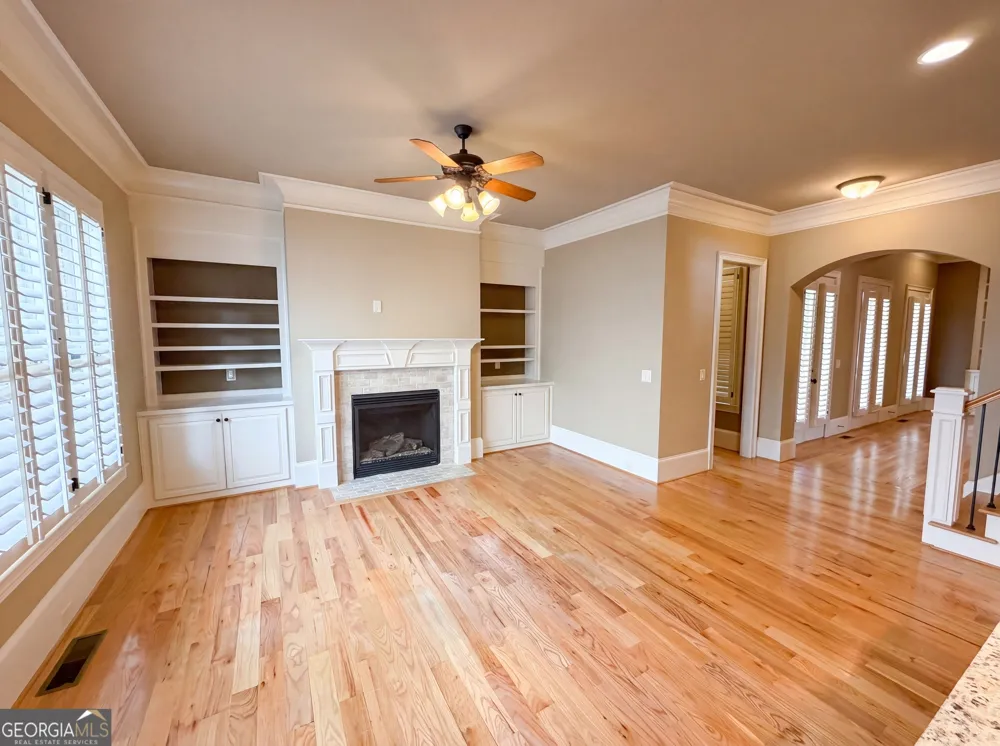 3250 Camellia LN Suwanee, GA 30024