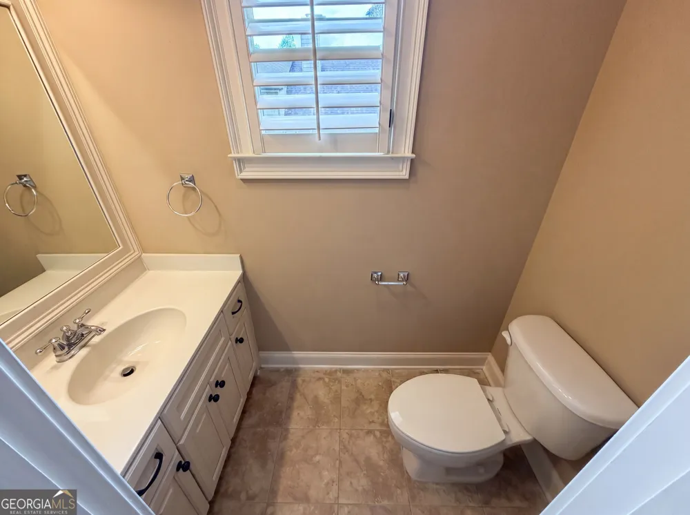 3250 Camellia LN Suwanee, GA 30024