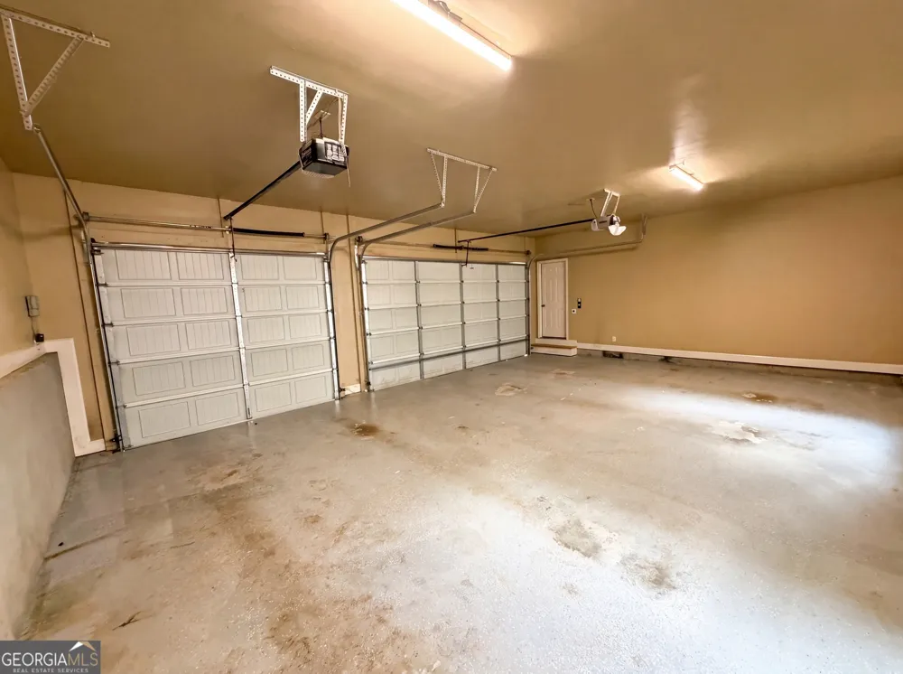 3250 Camellia LN Suwanee, GA 30024