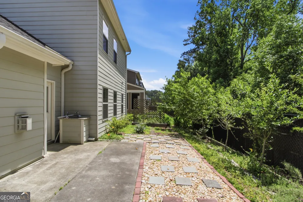 5047 Little Harbor WAY Acworth, GA 30101