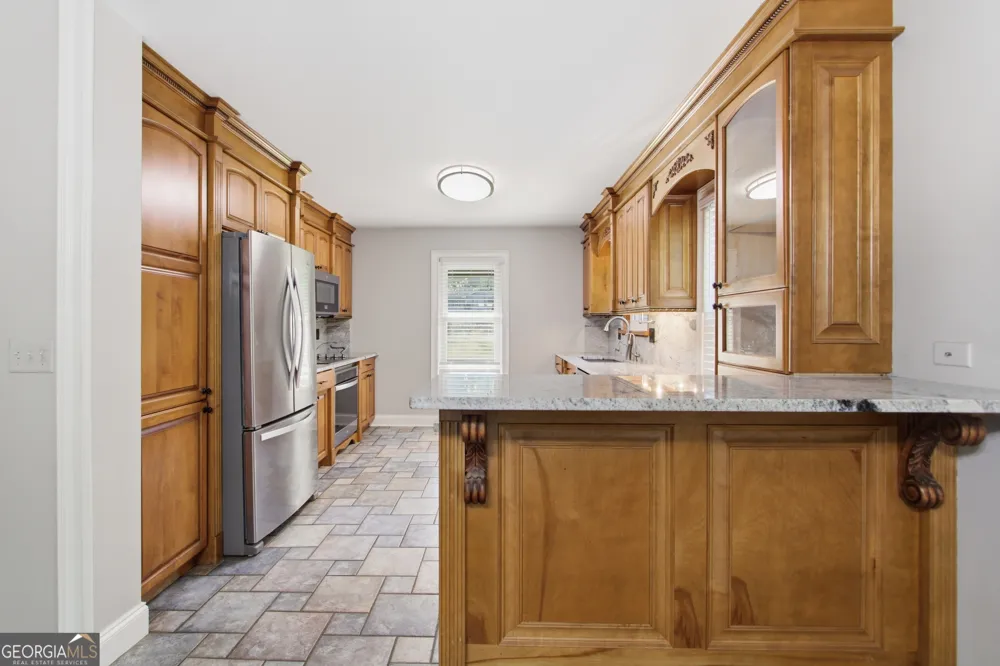 399 N Victoria RD Woodstock, GA 30189